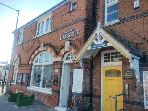 Toast Café